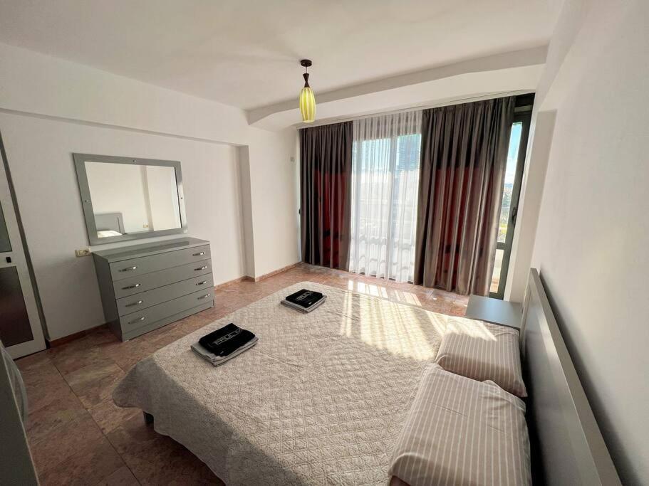 Scanderbeg Square 2Br Apt Tirana Exteriér fotografie