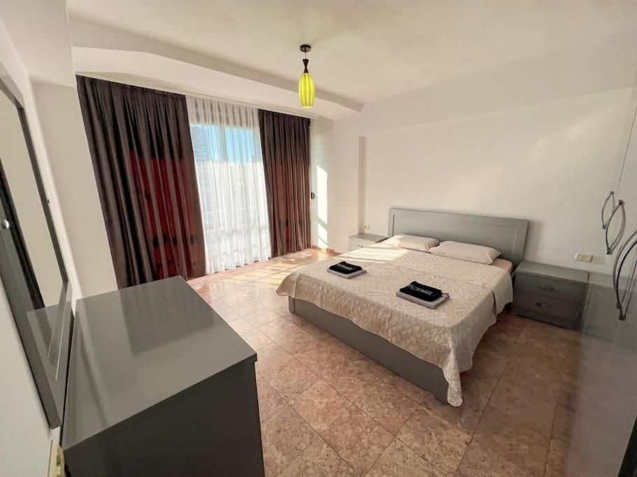 Scanderbeg Square 2Br Apt Tirana Exteriér fotografie